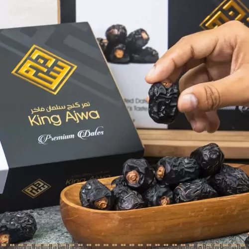 Kurma Ajwa