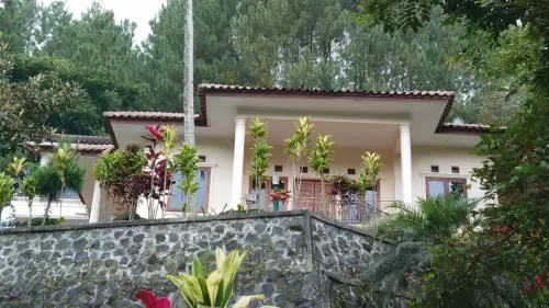 Villa Utama